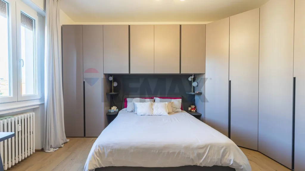 Magamistoad - Rearranged Apartment with Balcony in Modena