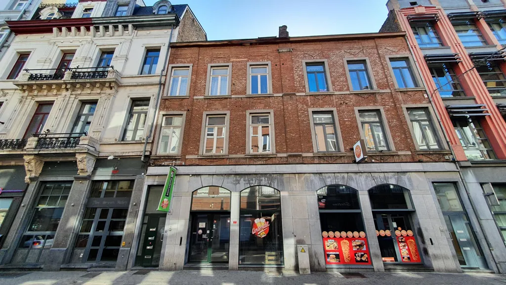 Extérieur - Appartement Rénové à Proximité de la Gare à Namur