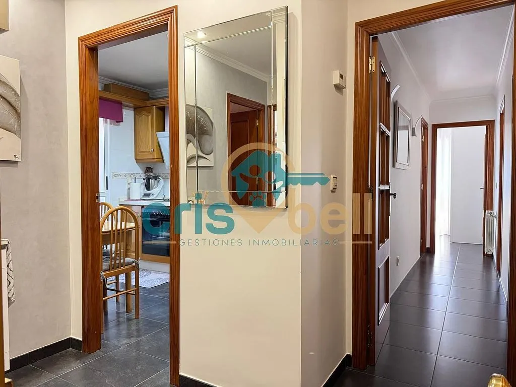 Esik - Spacious Apartment with Terrace in San Cristóbal