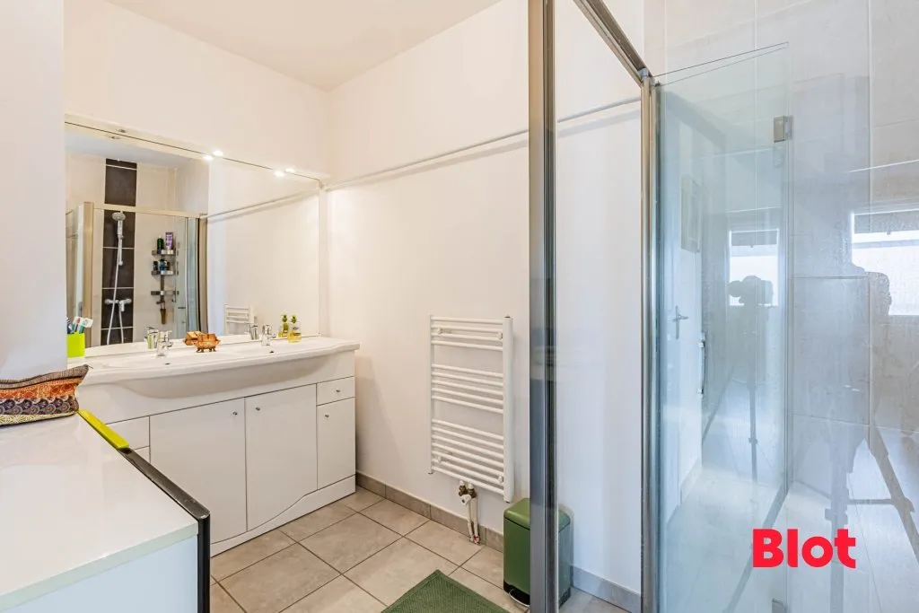 Bagni - Contemporary Flat with Terrace in Saint-Herblain Bourg