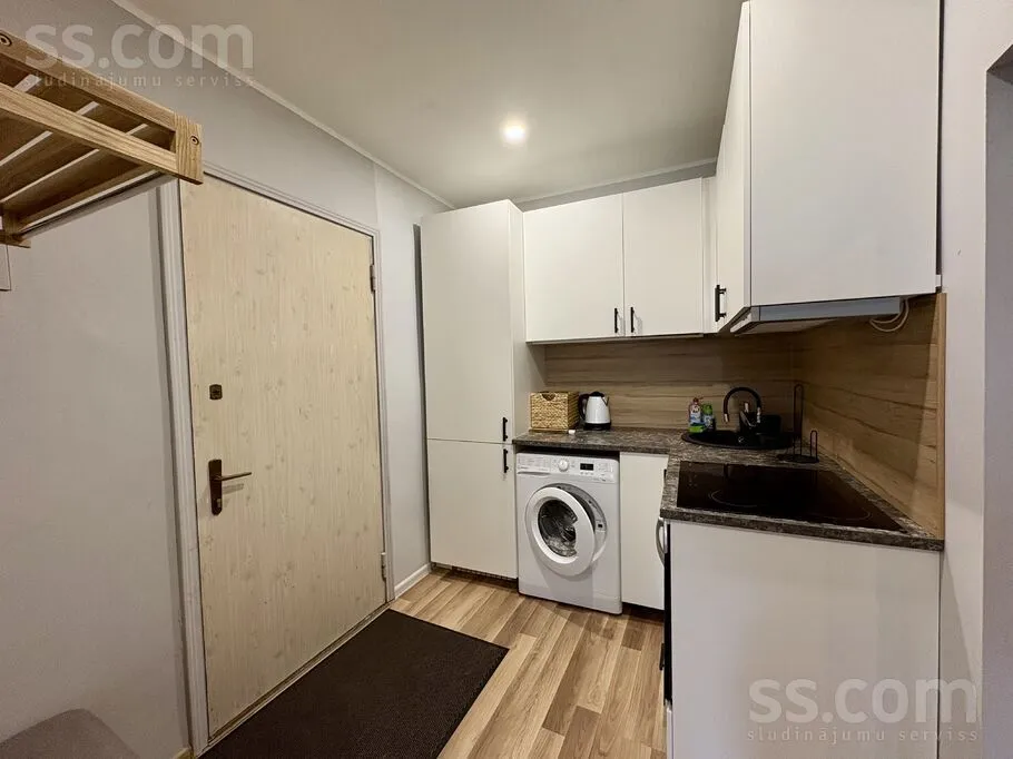 Lavanderia - Bright Apartment with Balcony in Āgenskalns, Riga