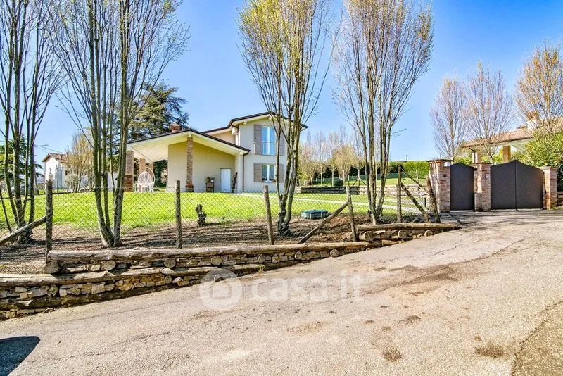 Extérieur - Modern Villa with Panoramic Views near Broni