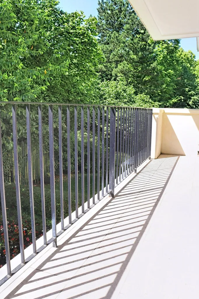 Balcone - 4-Piece Flat with Balcony near Meudon Observatory