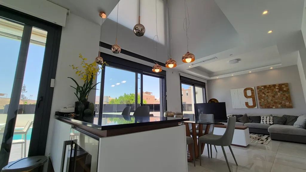 Elutuba - Luxury Villa with Pool in Torrevieja