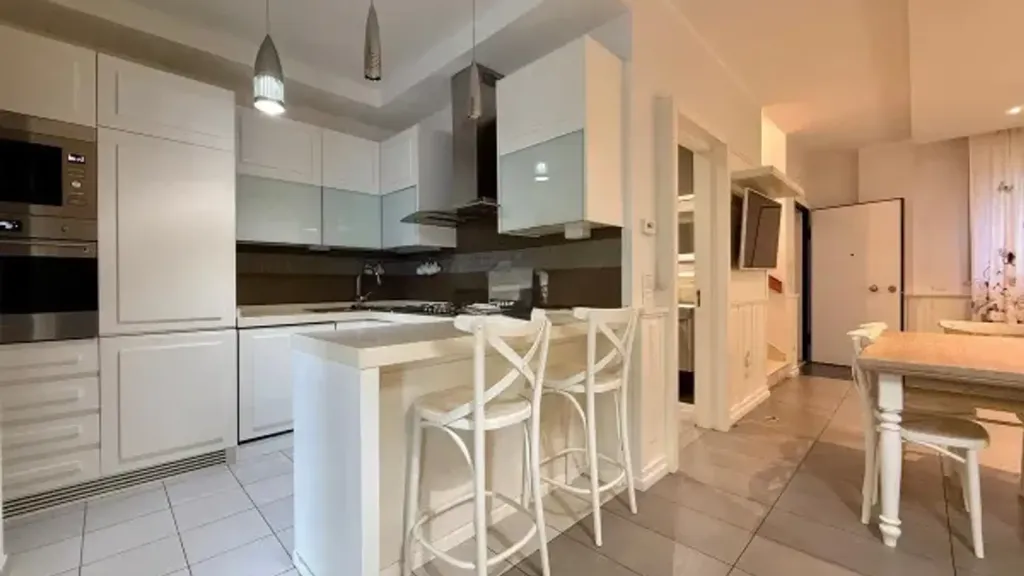 Kitchen - Rustic Villa with Garden in Bari