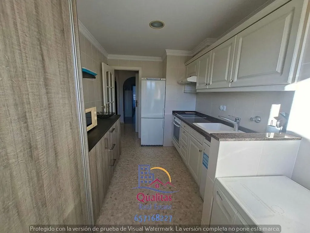 Köök - Apartment with Pool in Oliva Nova
