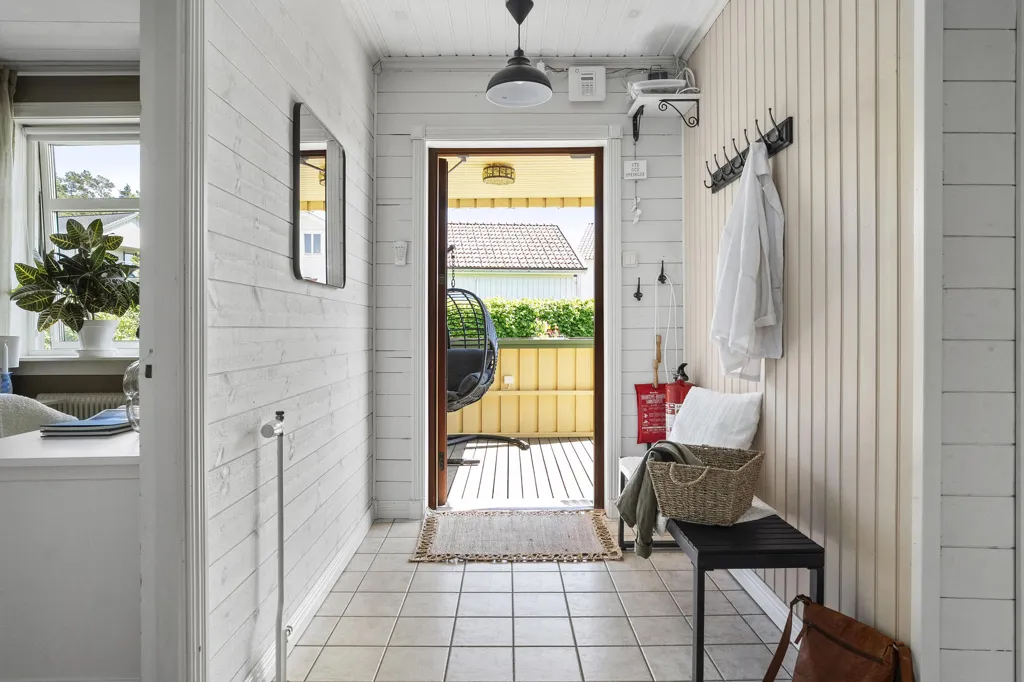Entrée - 1-Storey Villa with Garden in Kåhög