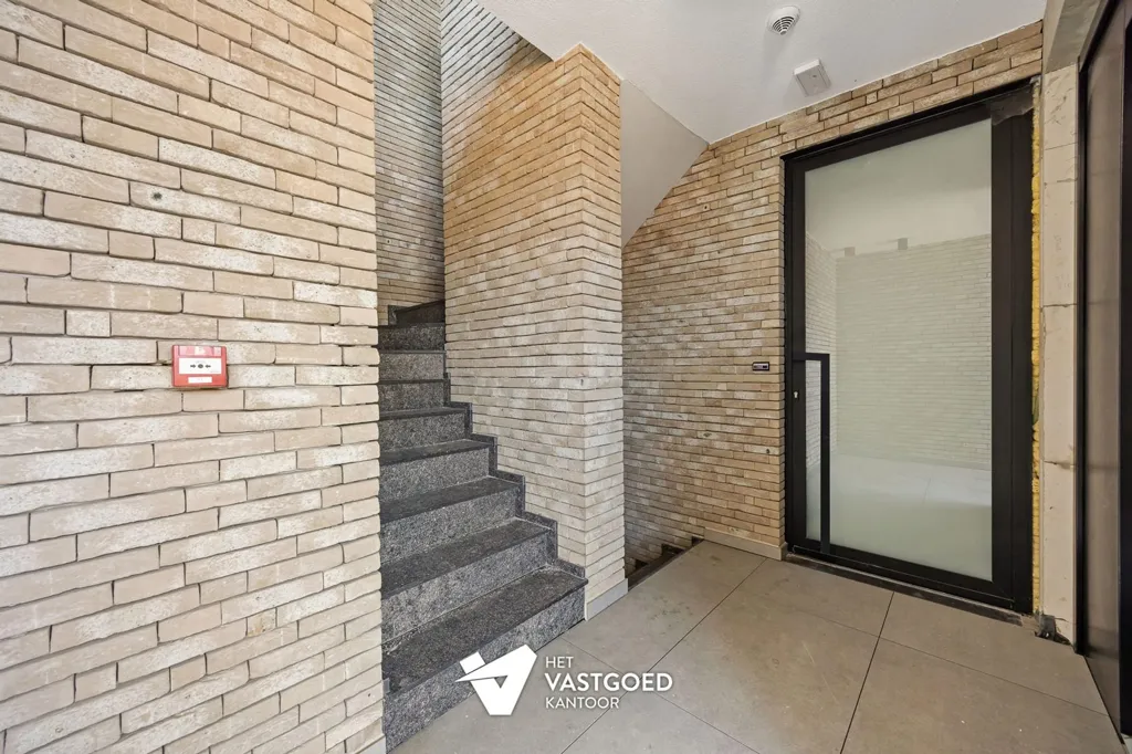 Toad - Newly Built 2-Bedroom Apartment in Ham