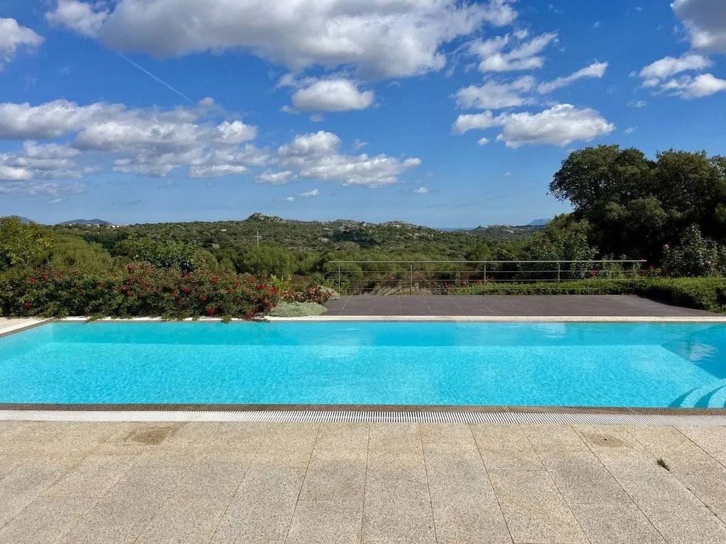 Bassein - Contemporary Villa with Pool in Telti, Sardinia