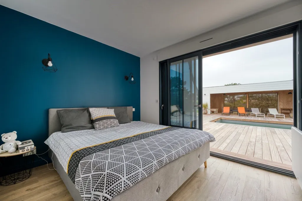 Bedrooms - Modern Villa with Ocean View in Saint-Palais-sur-Mer