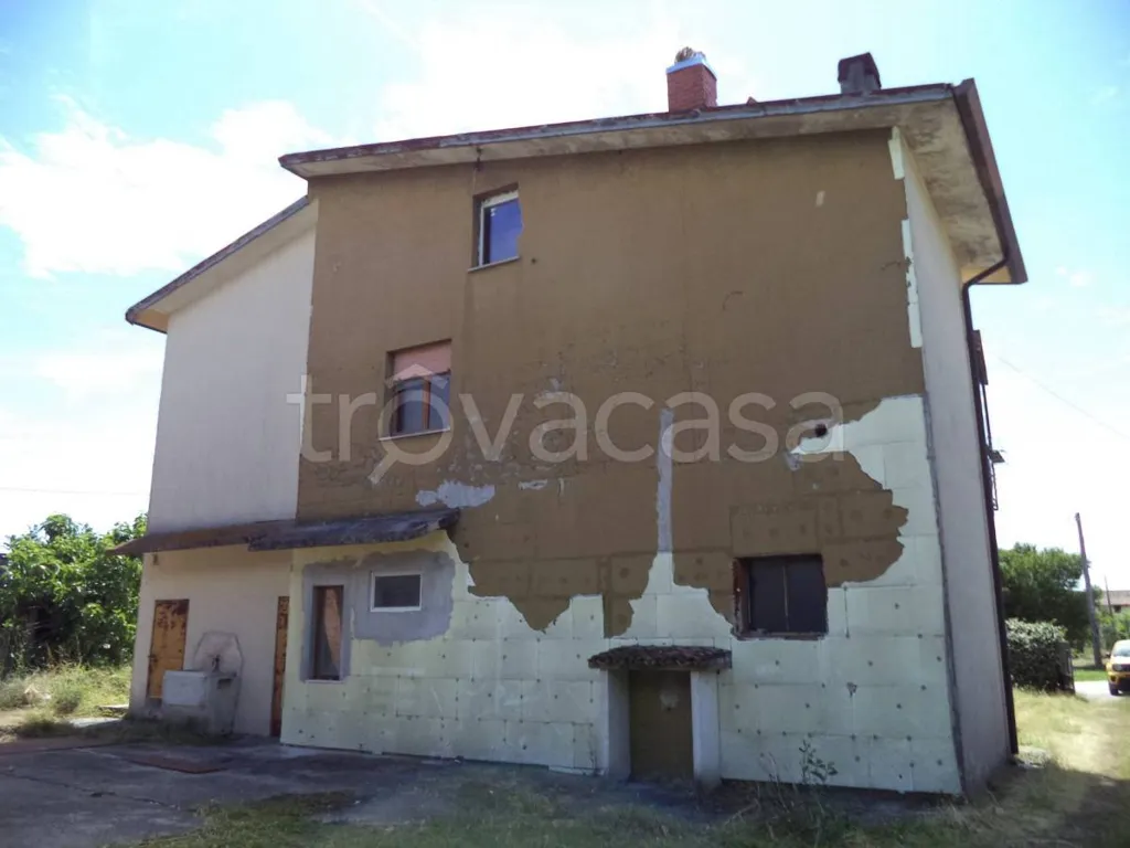 Esterno - Spacious Villa with Garden in Carlino