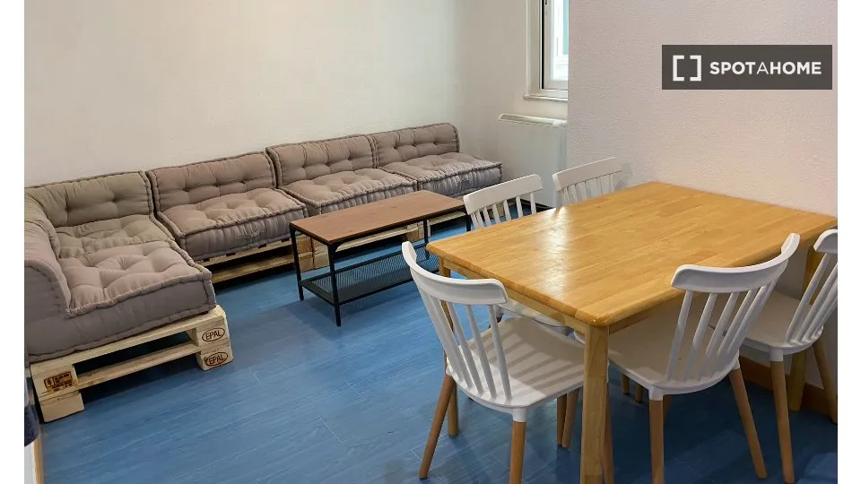 Salle à manger - Room in Shared Flat with Lift in Salamanca
