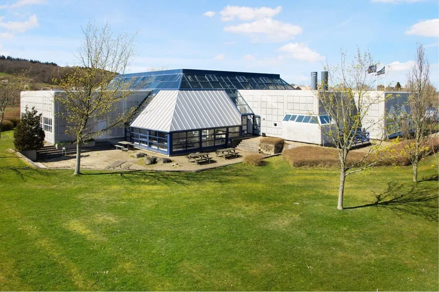 Välivaade - Business Property with Atrium in Frederikshavn