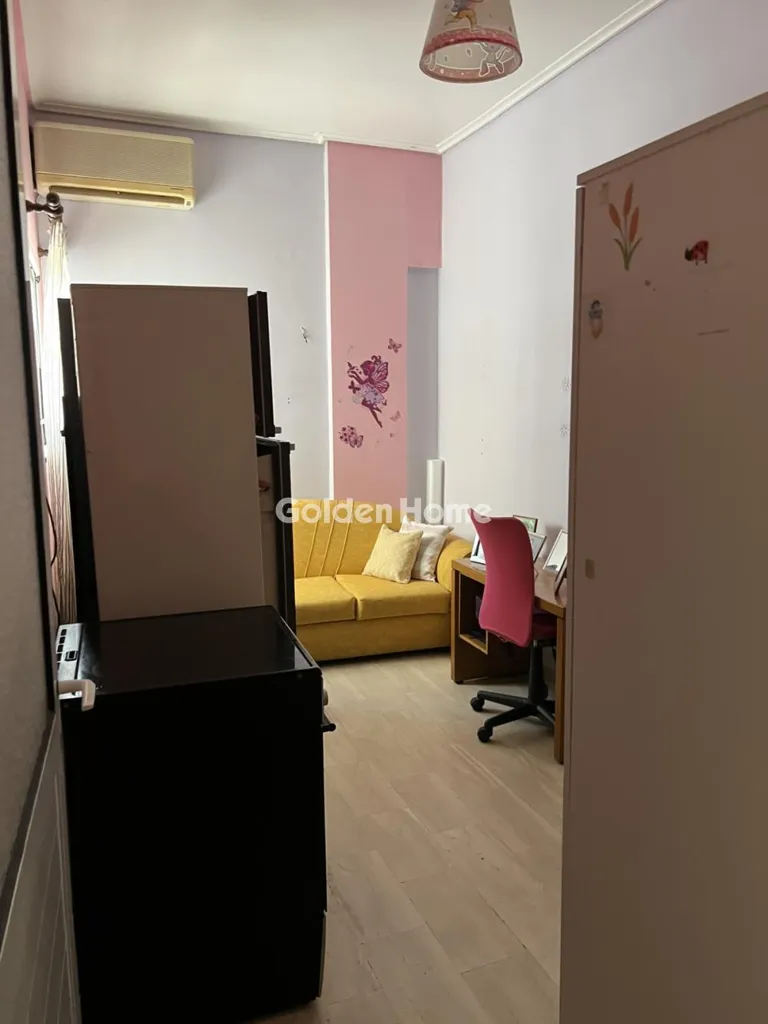 Chambres - Apartment with Balcony in Galatsi