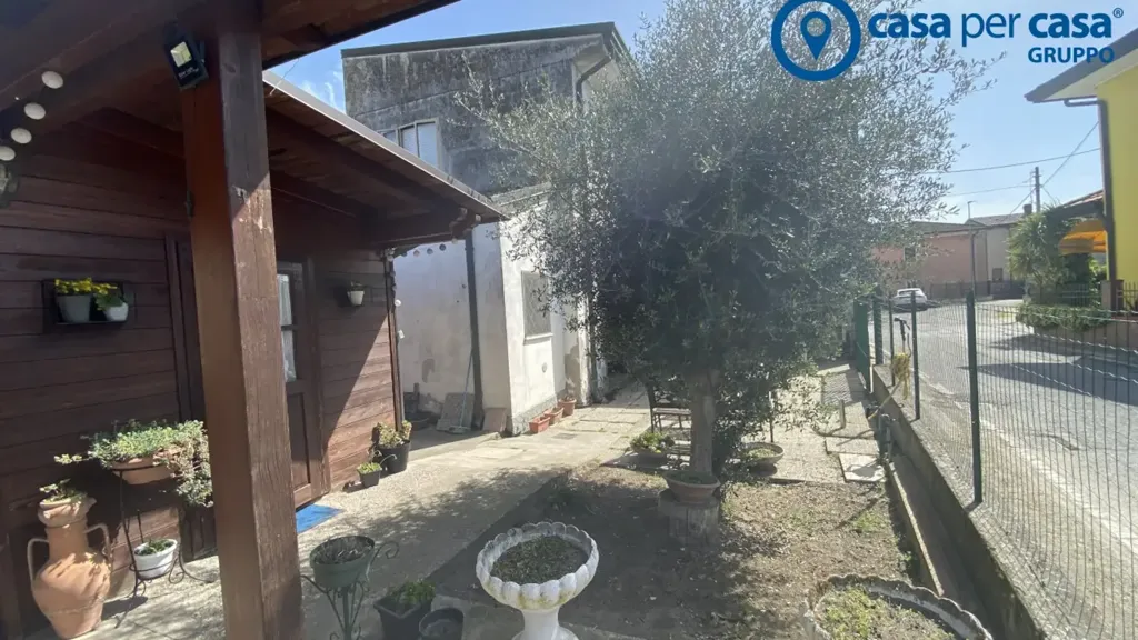Jardin - Villa with Private Garden in Porto Viro