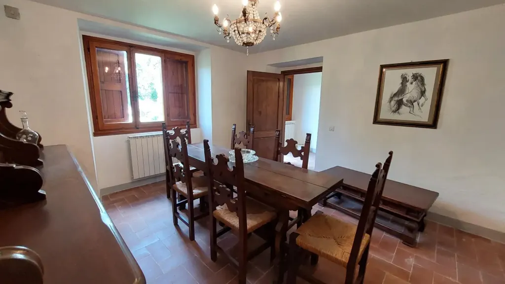 Söögituba - Rustic Property with Two Apartments in San Godenzo