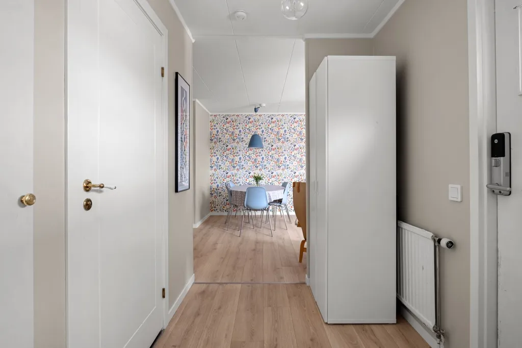 Esik - Apartment with Balcony in Öringe