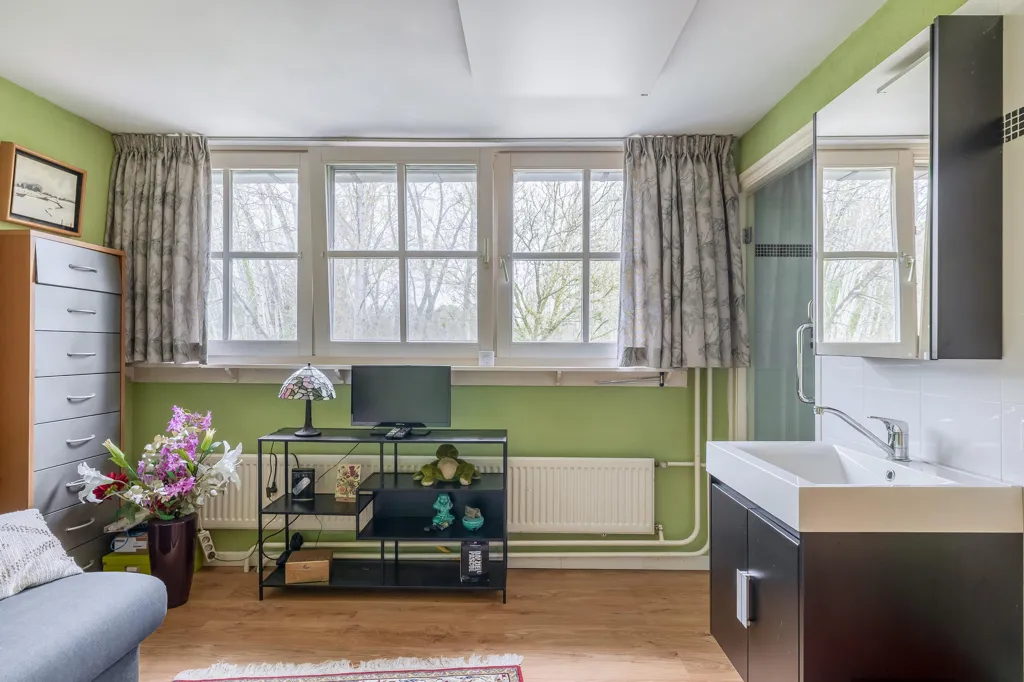 Bedrooms - Country House with Forest View in Deurne