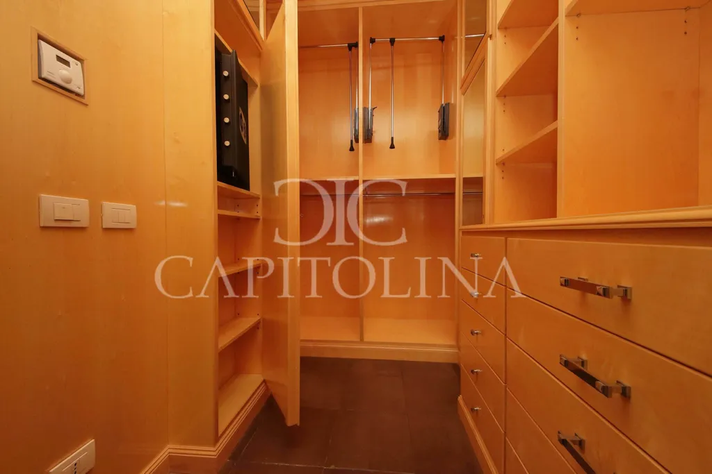 Stanze - Luxury Villa with Private Garden in Rome