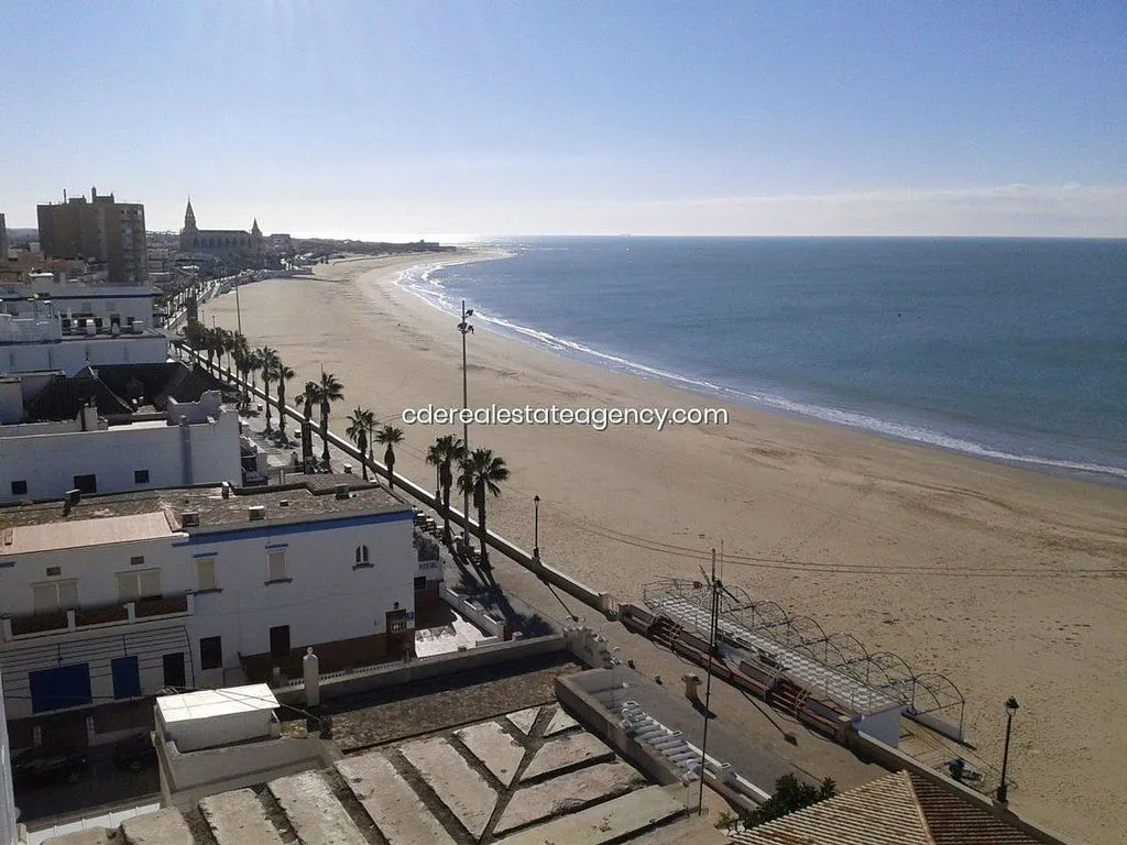 Balcony - Chalet with Pool and Terrace in La Costilla