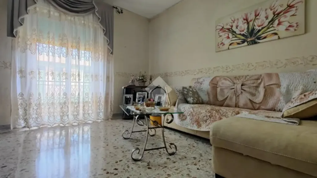 Séjour - Third Floor Flat with Balcony in Villagrazia