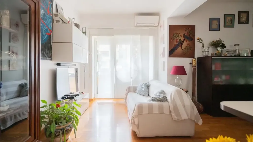 Séjour - Triplex with Balcony in Central Rome