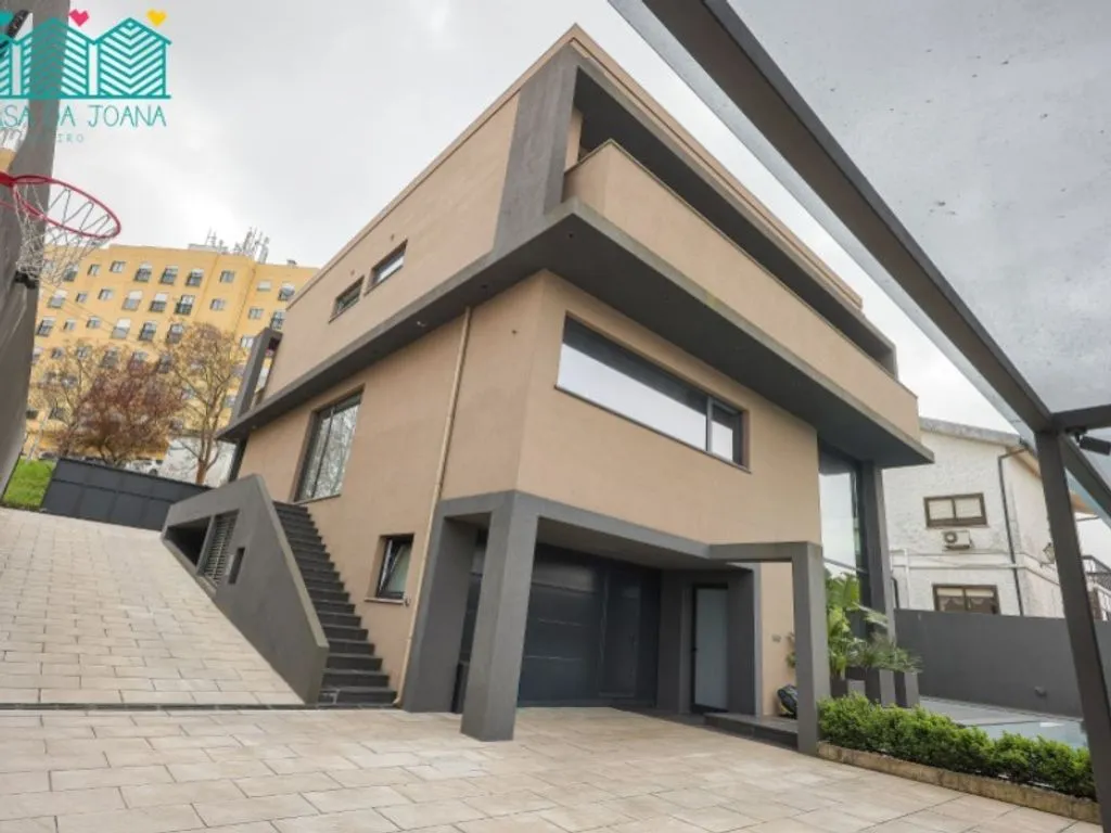 Exterior - Luxury Villa with Pool in Azurva, Aveiro