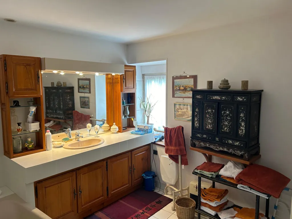 Bathrooms - Architectural House with Sea View in Roscoff
