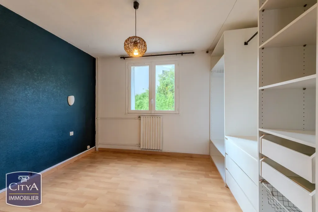 Toad - Charming 4-Piece Apartment near Brest Centre