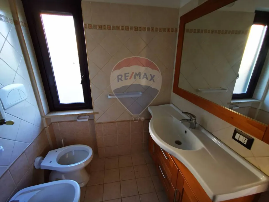 Vannitoad - Rented Apartment with Balcony in Como
