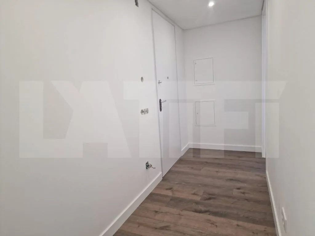 Esik - Luxury Flat with Terraces in Vale de Flores, Almada