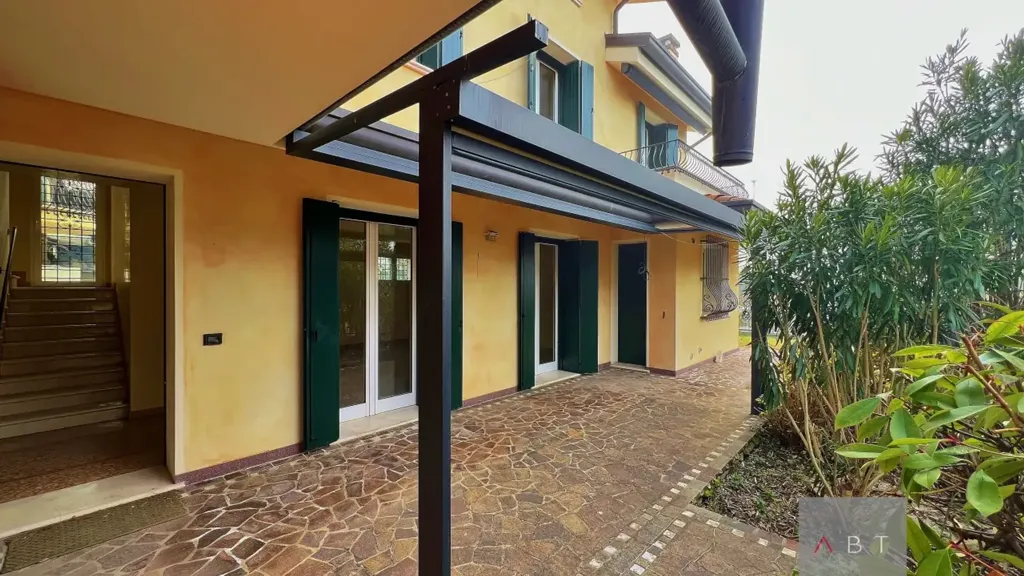 Terrass - Rustic Villa with Private Garden in Padova
