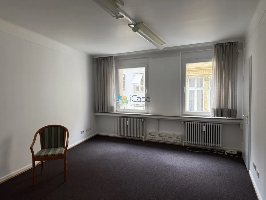 Bureau - Appartement avec Balcon au Centre de Luxembourg