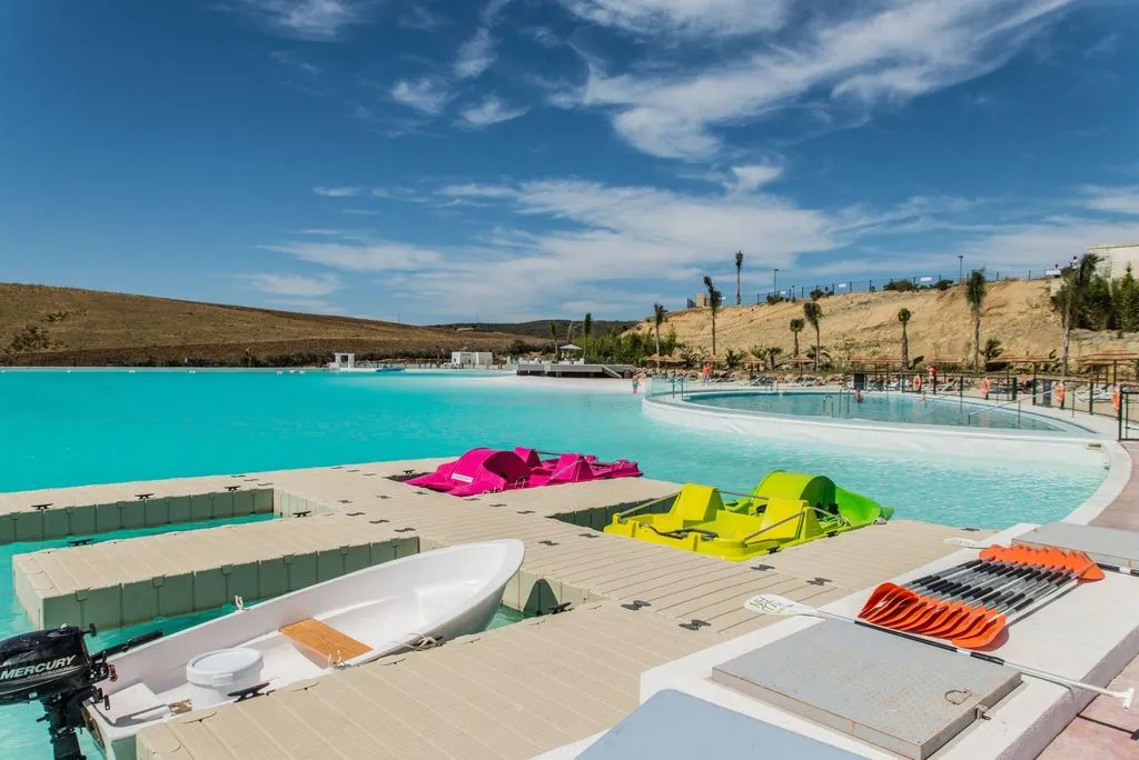 Piscine - Luxury Flat with Lake View in Casares