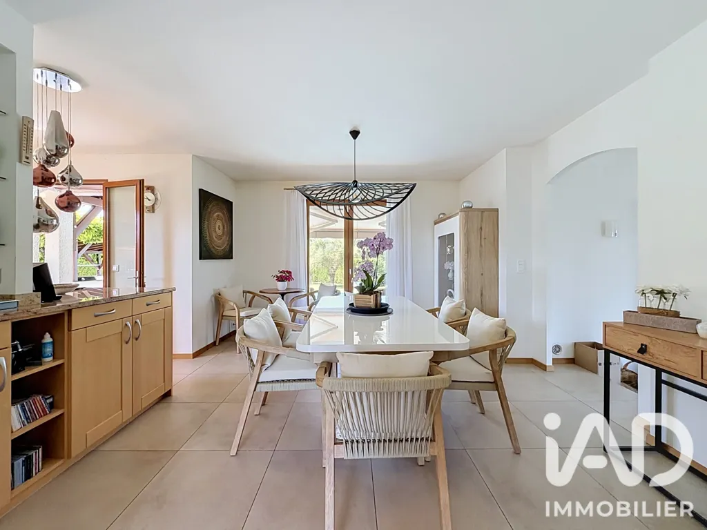 Sala da pranzo - Detached House with Pool in Reignier-Ésery