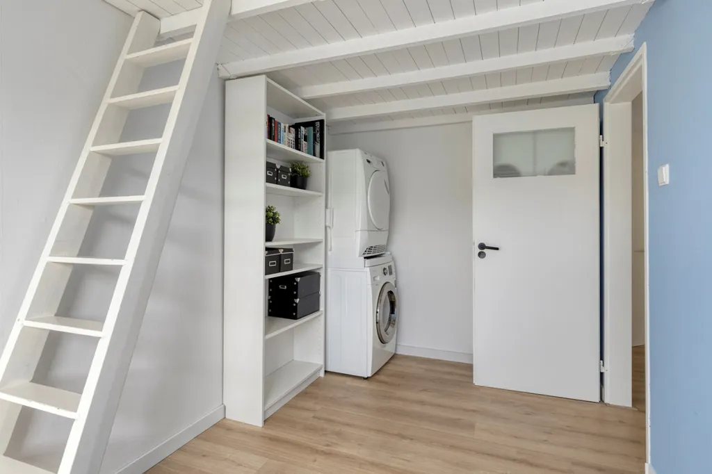 Toad - Renovated Townhouse with Garden in Residential Area