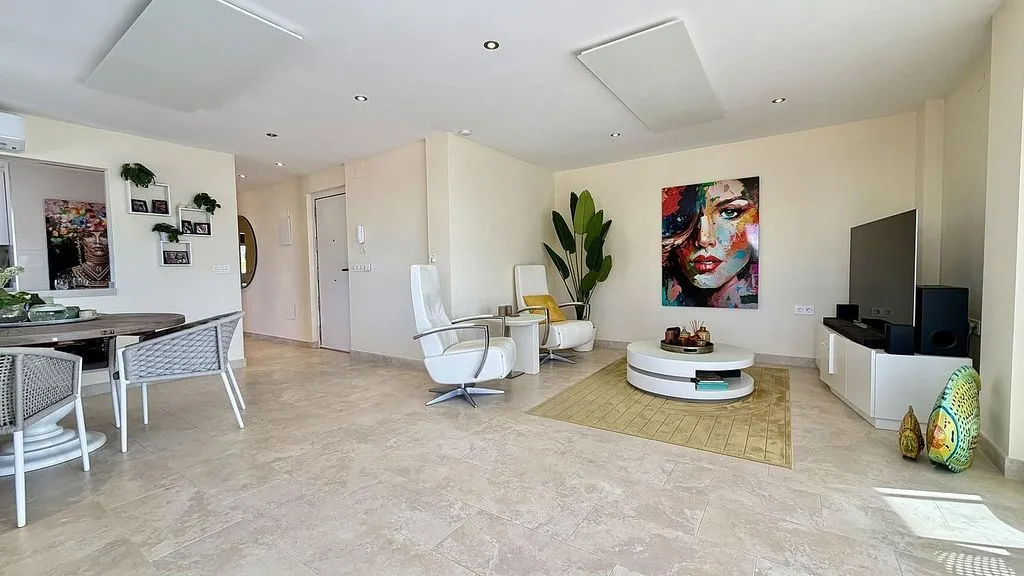 Séjour - Seafront Apartment with Pool in L'Albir