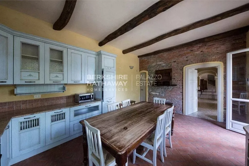 Köök - Luxury Villa with Lake View in Dizzasco