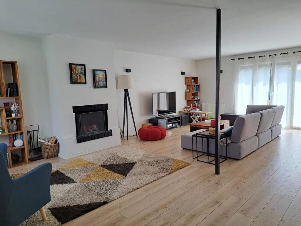Séjour - Maison avec Terrasse et Piscine à Clamart