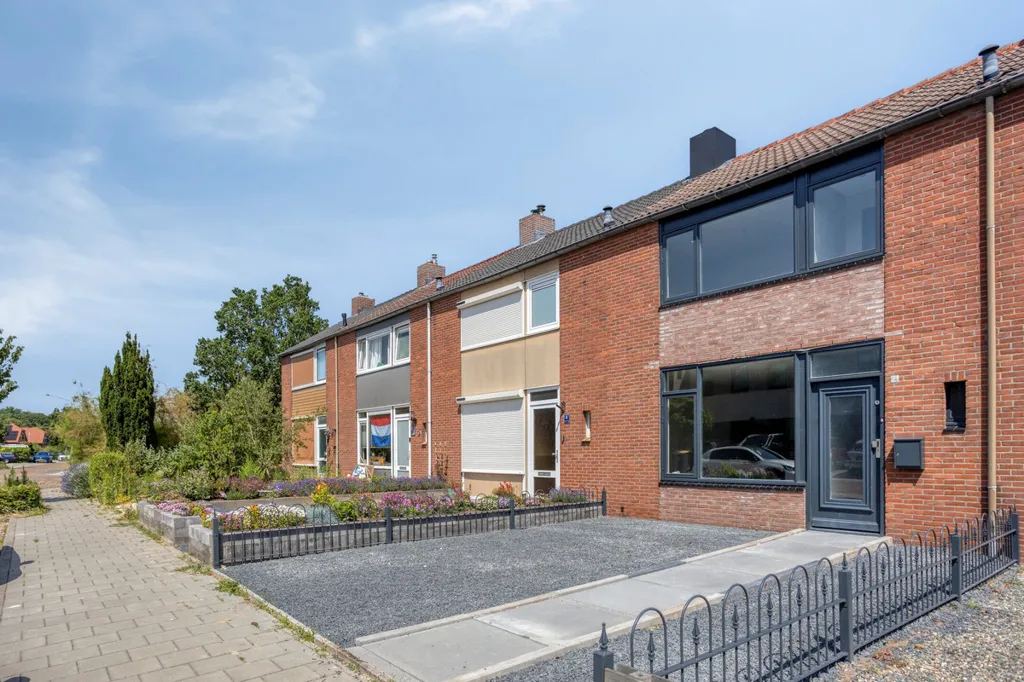 Välivaade - Modernised Semi-detached House in Weurt