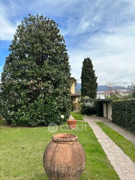 Jardin - Rustic Villa with Private Garden in Montignoso