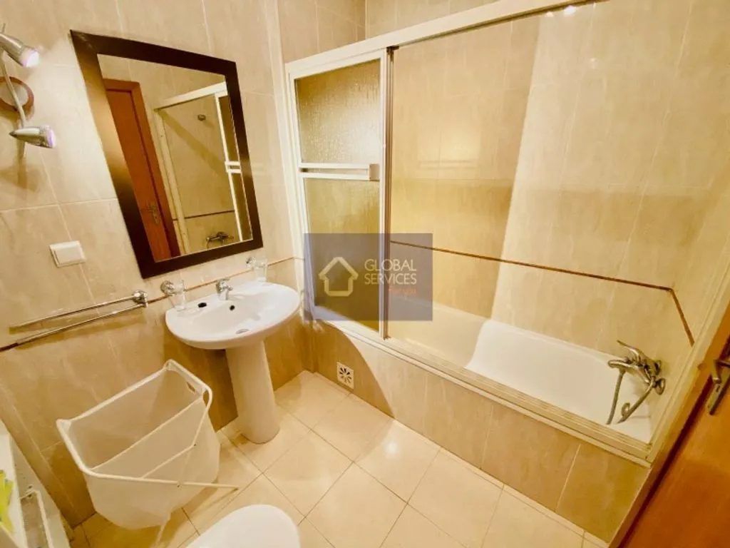 Vannitoad - Luxury Flat with River View in Portimão