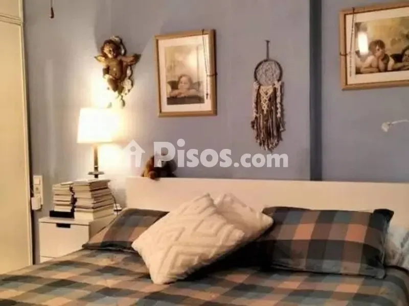 Chambres - Appartement 2 pièces à ES
