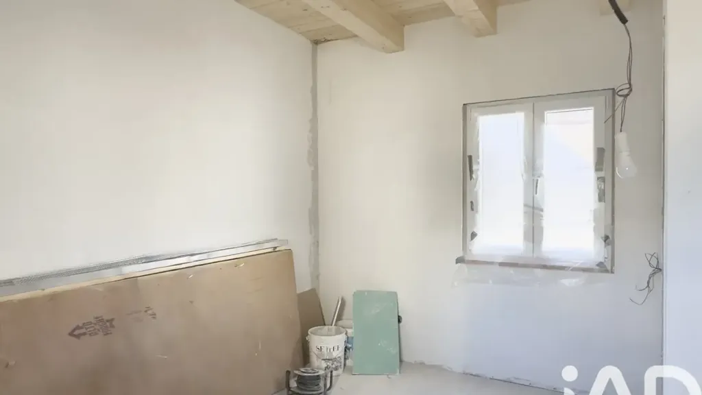 Rooms - Completely Renovated Townhouse in Montemarciano