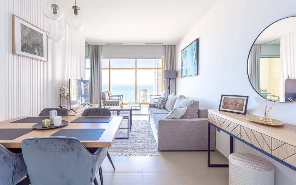 Elutuba - Luxury Apartment with Bay View in Benidorm