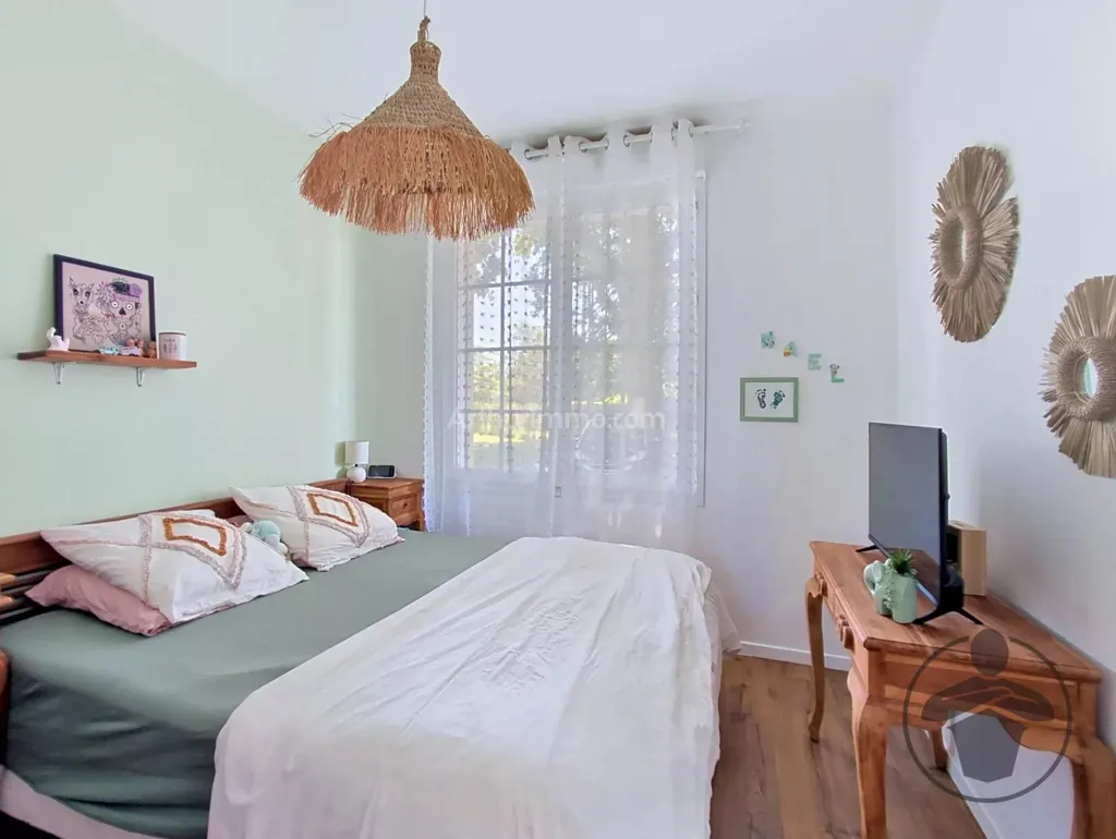 Camere da letto - Charming 3-Bedroom House in Coutras