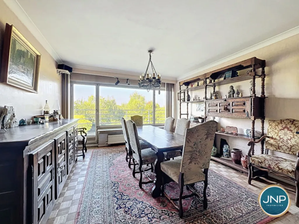 Sala da pranzo - Two-Bedroom Flat with Terraces in Scherdemael