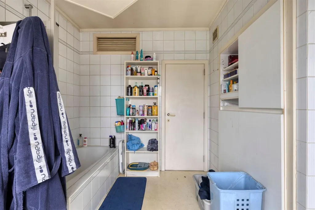 Salles de bain - Maison avec Terrasse à Huizingen