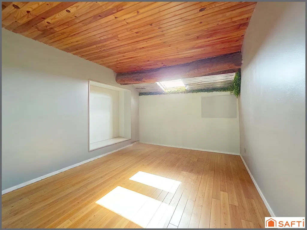 Rooms - Renovated House with Garden in Evrunes