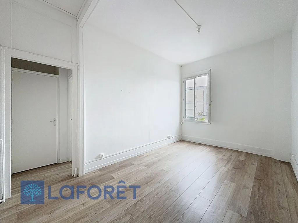 Toad - City Centre Flat with 2 Bedrooms in Évreux